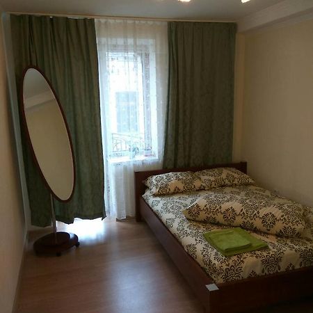 Harmony On Andrew Descent Hotel Kyiv Exterior photo